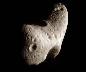 kosmicheskoe_toplivo_budushhego_s_asteroidov